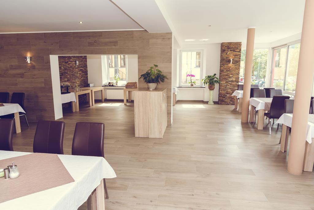 Hotel Garni Reis Treis-Karden Ngoại thất bức ảnh